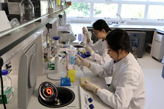 HKJCGHI laboratory features state-of-the-art facilities.
 